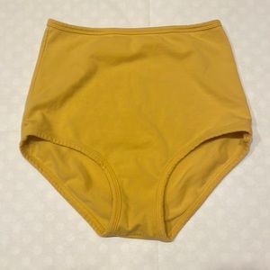 ARQ HIGH-RISE UNDIES in Buttercup